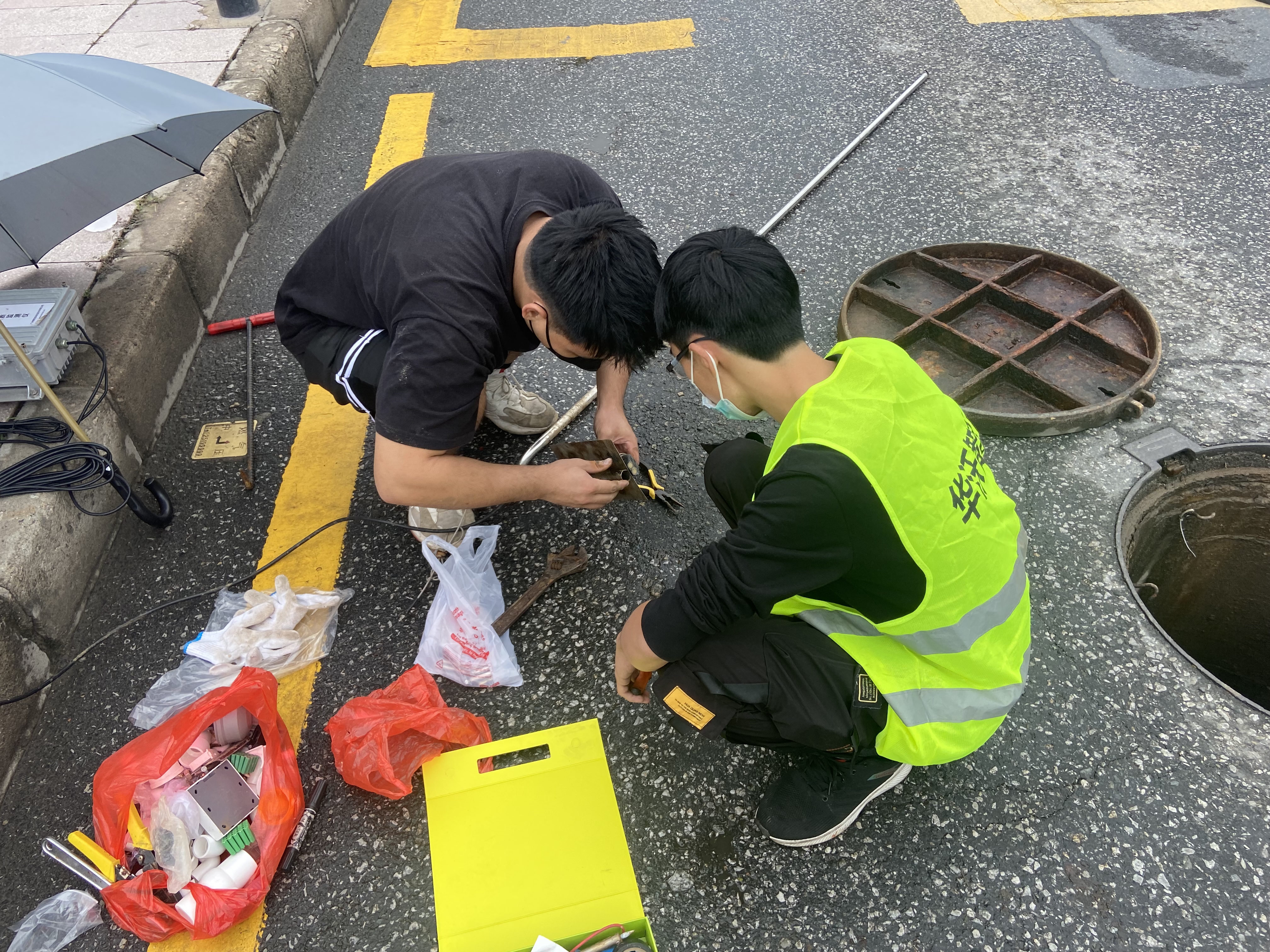 深圳水務(wù)城市管網(wǎng)水質(zhì)在線監(jiān)測(cè)系統(tǒng)現(xiàn)場(chǎng)